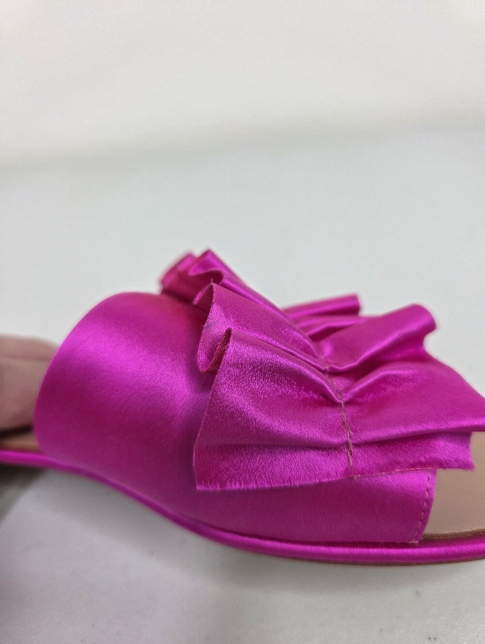 Loeffler Randall Rey Satin Ruffle Slides Fuchsia Hot Pink - Picture 8 of 13
